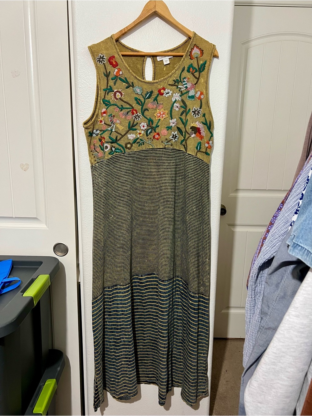 Coldwater Creek Olive Embroidered Floral Sleeveless Maxi Dress